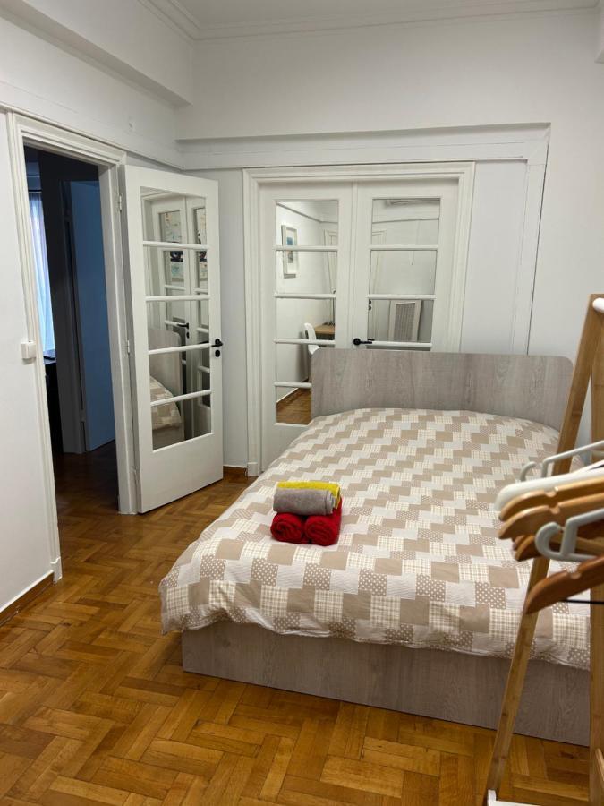 Acropolis View And Walking Distance 4 Bd Flat Daire Atina Dış mekan fotoğraf