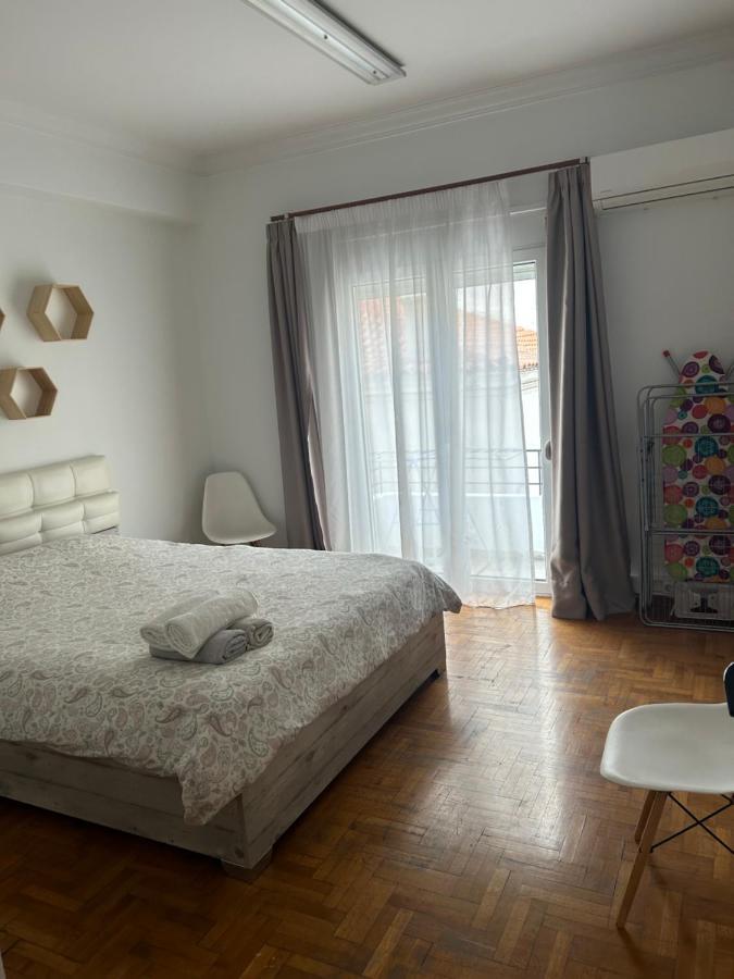 Acropolis View And Walking Distance 4 Bd Flat Daire Atina Dış mekan fotoğraf