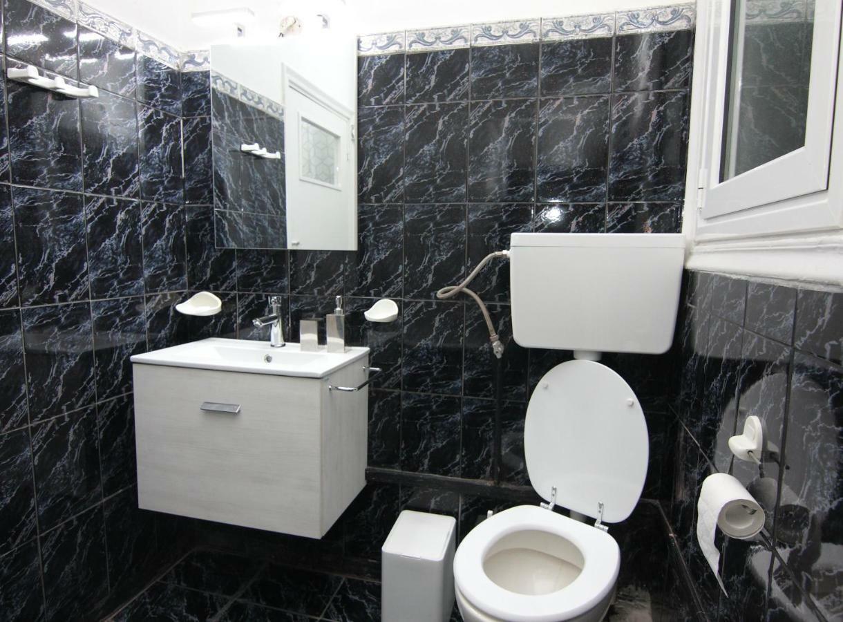 Acropolis View And Walking Distance 4 Bd Flat Daire Atina Dış mekan fotoğraf